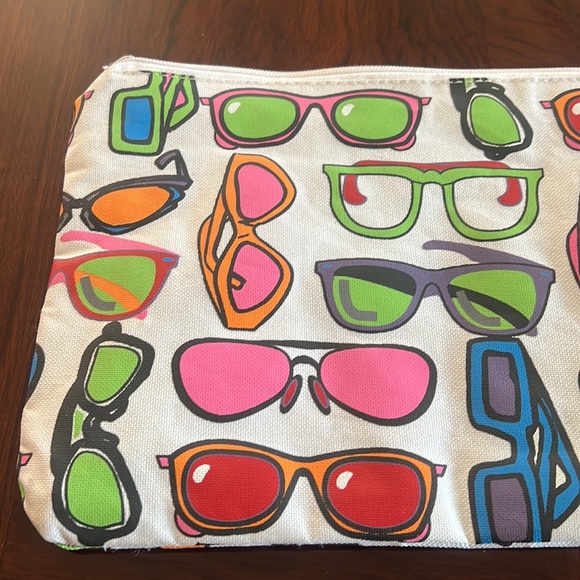 Bikini Bag Swimsuit Bag with Sunglasses Print and Wrist Strap - Picture 7 of 16